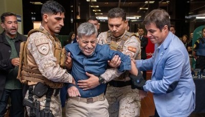El ministro de Seguridad se dejó electrocutar ante las cámaras