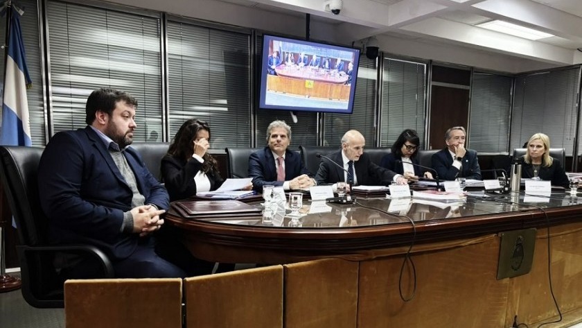 Escándalo en el jury contra el juez Alfredo López: desalojaron la sala
