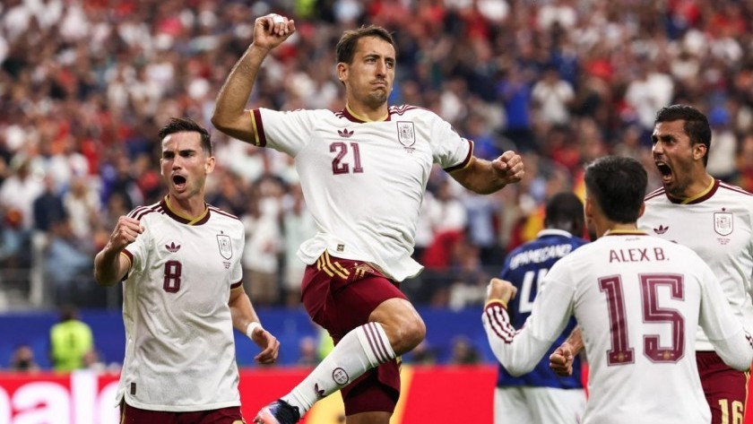 España venció 2 a 0 a Francia y se convirtió en el primer finalista del Mundial 2026