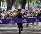 El etíope Yomif Kejelcha batió el récord mundial de 21k al ganar la media maratón de Buenos Aires