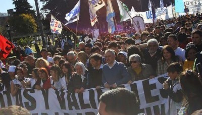 Cientos de estudiantes se movilizaron en La Plata a 50 años de La Noche de los Lápices