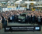 Renault presentó en Córdoba su nueva pickup y Llaryora pidió cuidar a la industria