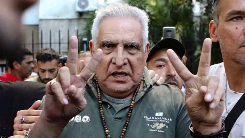 Liberado, el Pata Medina pidió cárcel para